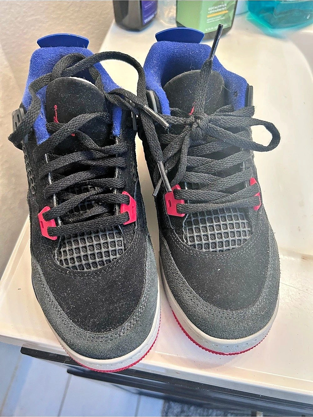 Boys Jordan Sneakers